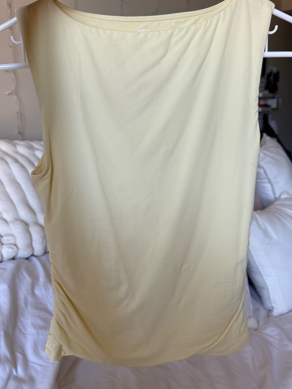⋆ suuksess light yellow sleeveless ruched round neck top